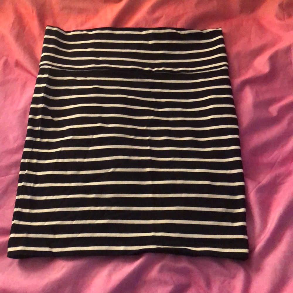 High waisted skirt